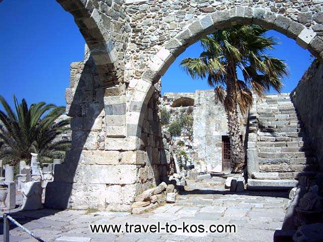 THE ENCEINTE OF THE CASTLE - A view of the enceinte of Neratzias castle. 