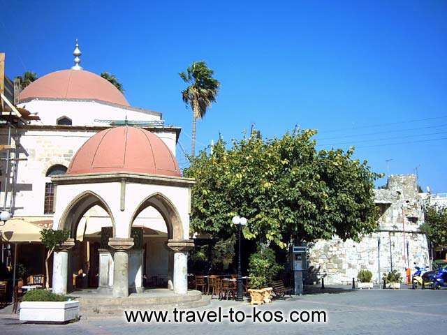 THE NEFTERDAR MOSQUE - The Nefterdar mosque is a two storey building with a dome in its middle. 