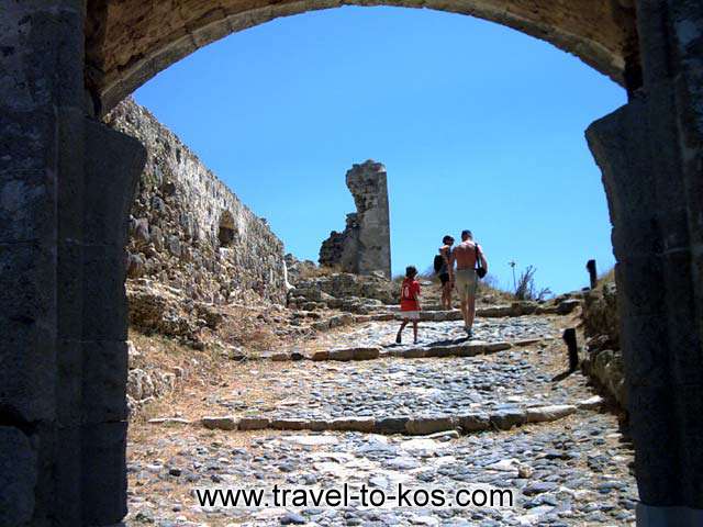 The castle was built upon the ruins of an earlier structure. 
 KOS PHOTO GALLERY - THE CASTLE OF ANTIMACHIA