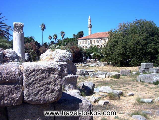 ANCIENT TOWN - A part of the ancient town and the mosque of lotzia. 