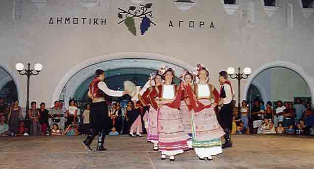 Local Dances Agora - 