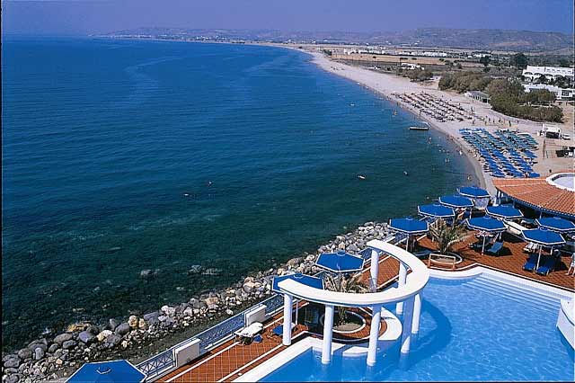 BEACH VIEW - The view of the beach in Kardamena from the left. The first part is organised with umbrellas.