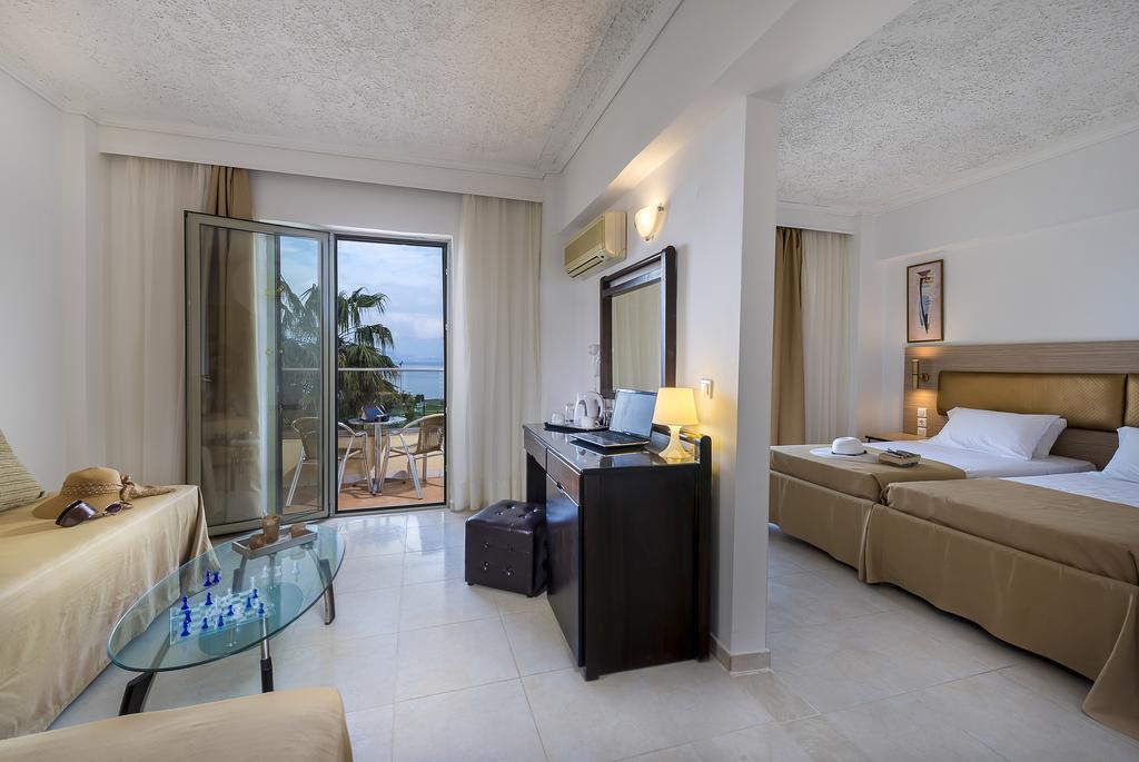 Image of bedroom of Niriides Hotel, kos island Greece. CLICK TO ENLARGE