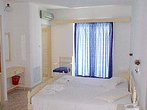 Image of double room of Koala hotel. CLICK TO ENLARGE