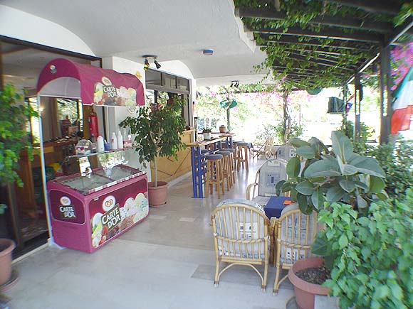 Image of the snack bar of Galaxy hotel CLICK TO ENLARGE