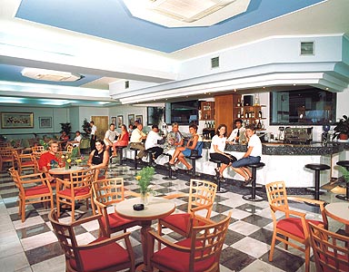 Photo of the cafe-bar of Kosta Palace hotel in Kos CLICK TO ENLARGE