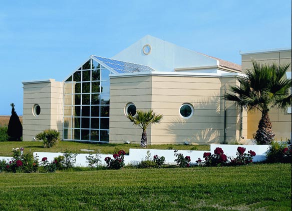 Outside picture of the Neptune Resort hotel, located in Kos- Greece. CLICK TO ENLARGE