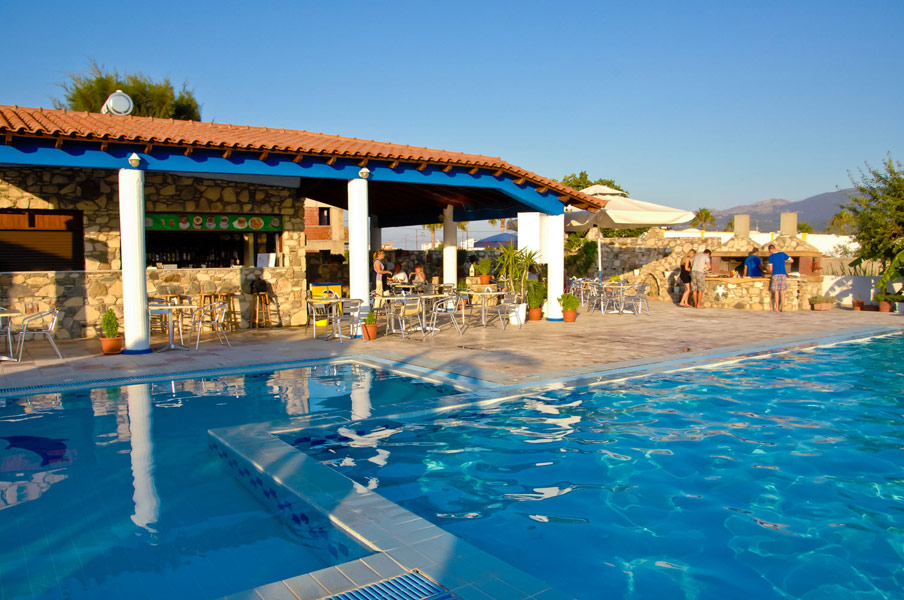 Outside photo of an apartment of Tigaki Star hotel in Kos CLICK TO ENLARGE