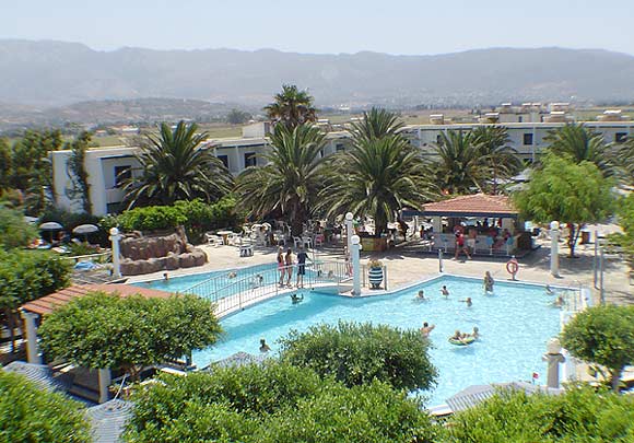 Image of the pool of hotel Sandy Beach, on Marmari village. CLICK TO ENLARGE