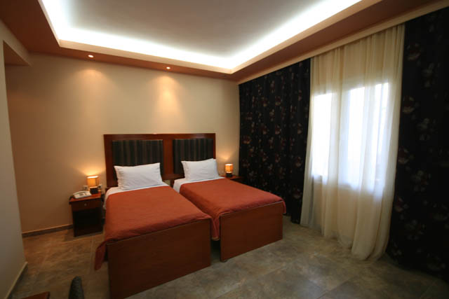 Double room of Hotel Americana. CLICK TO ENLARGE