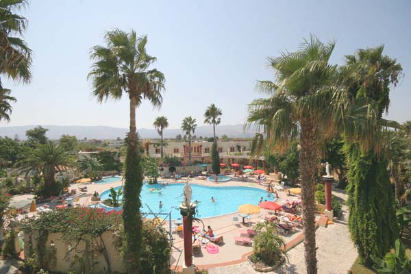 APOLLON HOTEL 4**** IN  Lambi